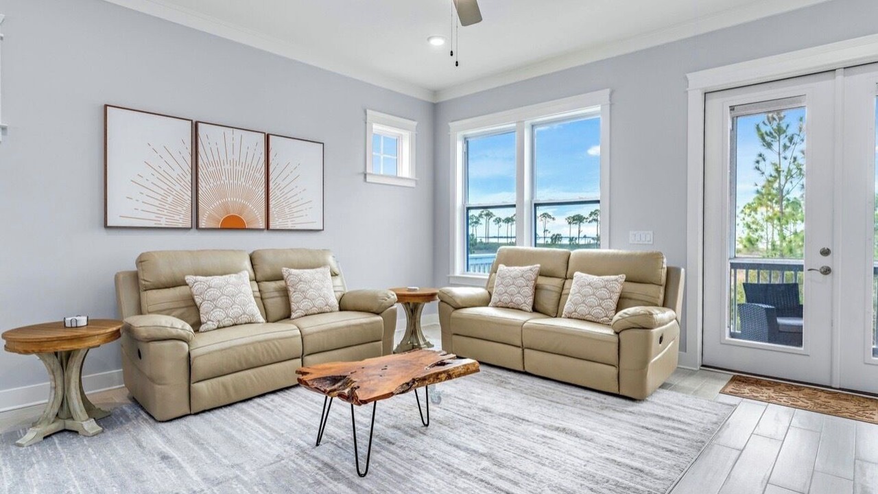Photo of Livingroom in Port St. Joe