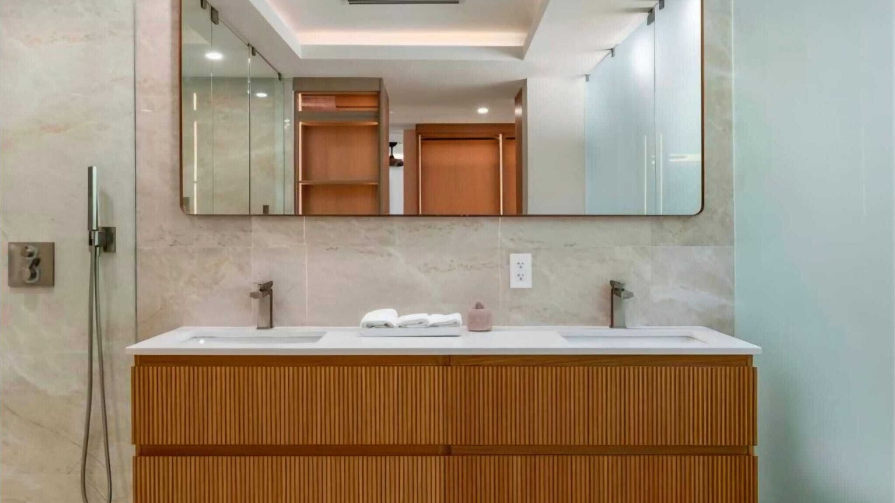 Photo of Bathroom in Palmetto Bay