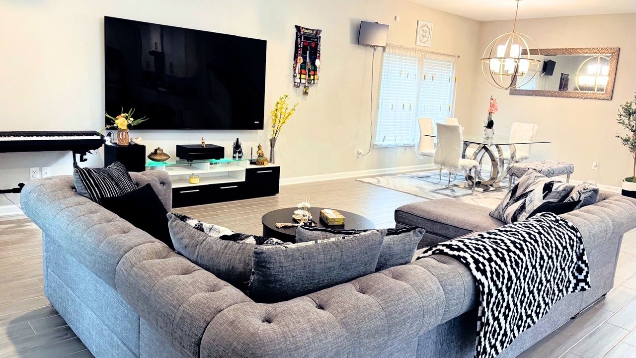 Photo of Livingroom in Fleming Island