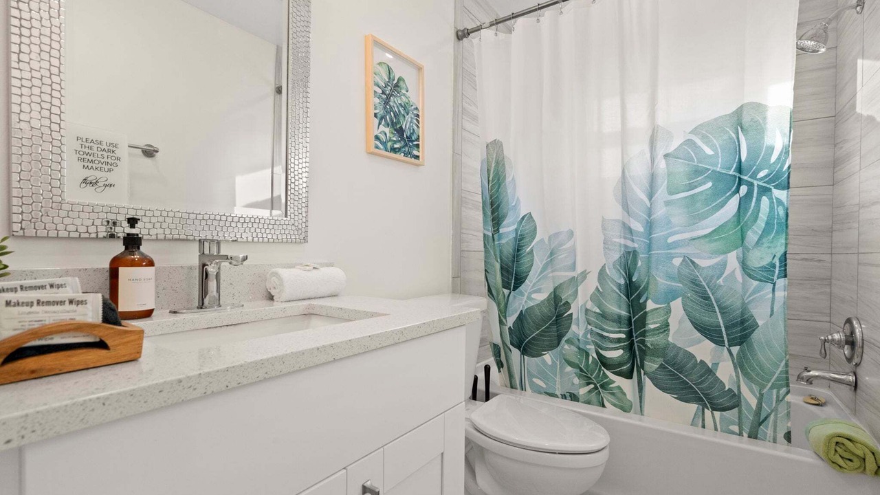 Photo of Bathroom in Seminole