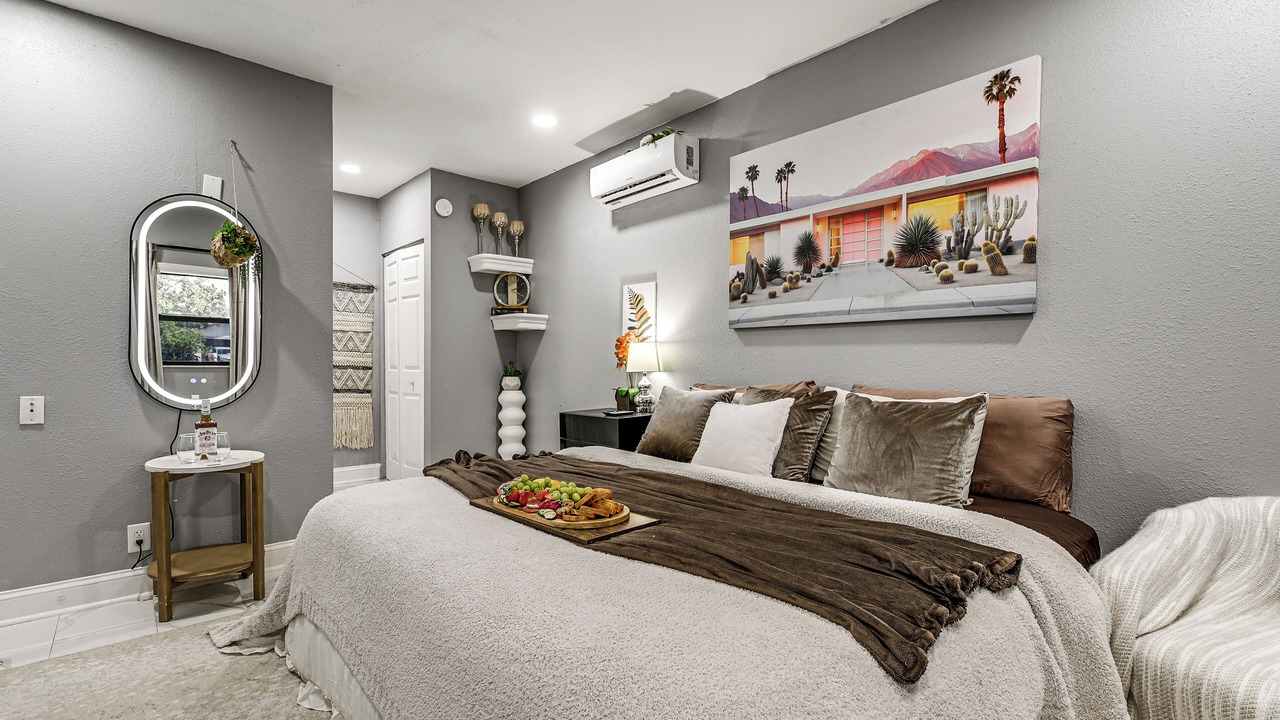 Photo of Bedroom in Orchid Lake Village