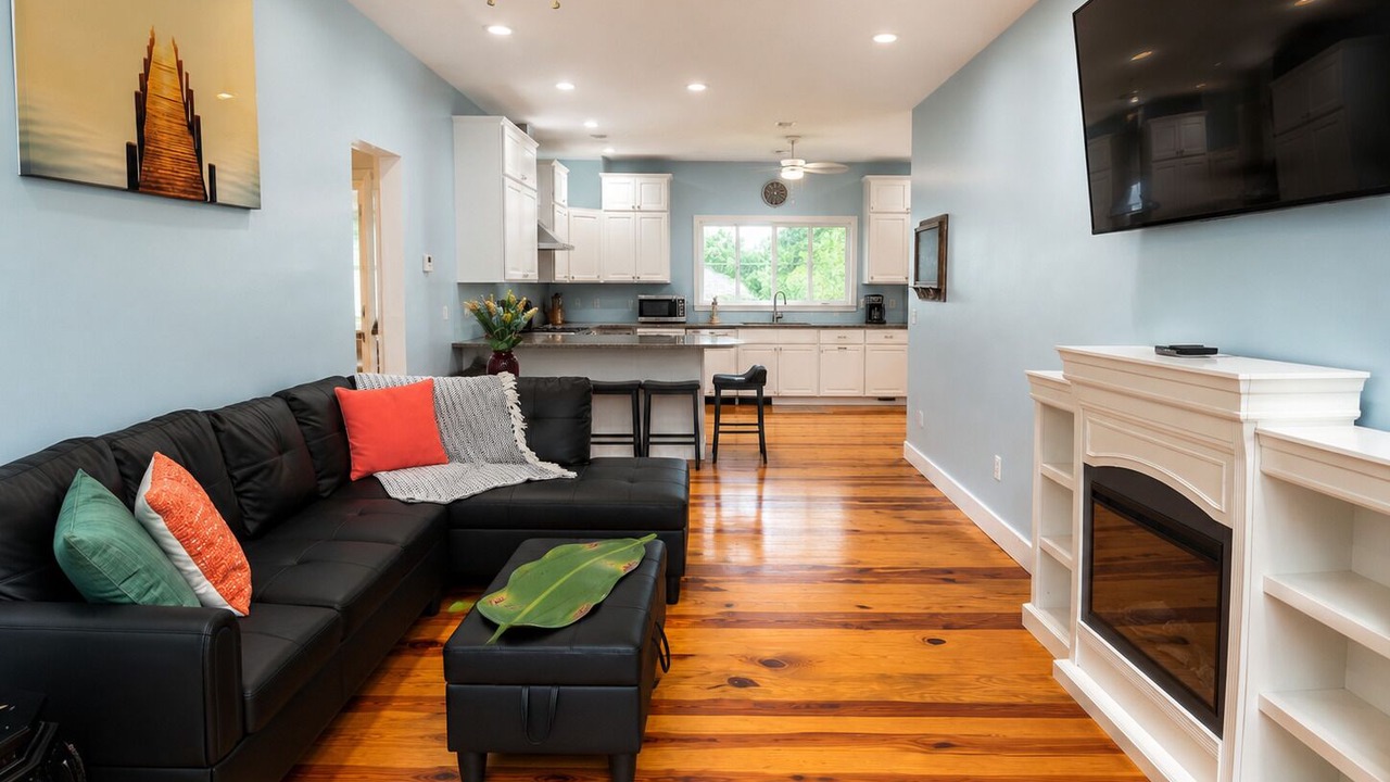 Photo of Livingroom in Perry