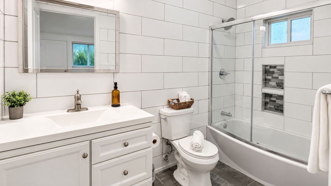 Photo of Bathroom in Perry