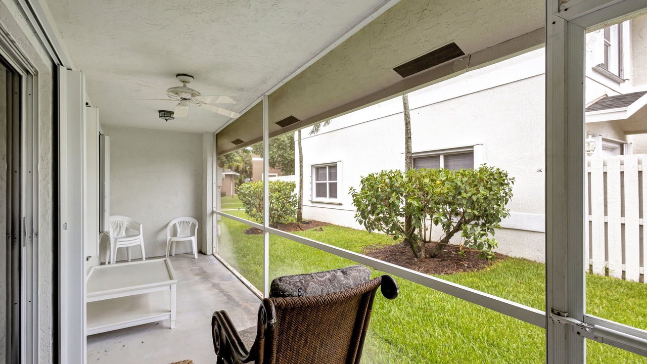 Photo of Patio Balcony in Greenview Shores
