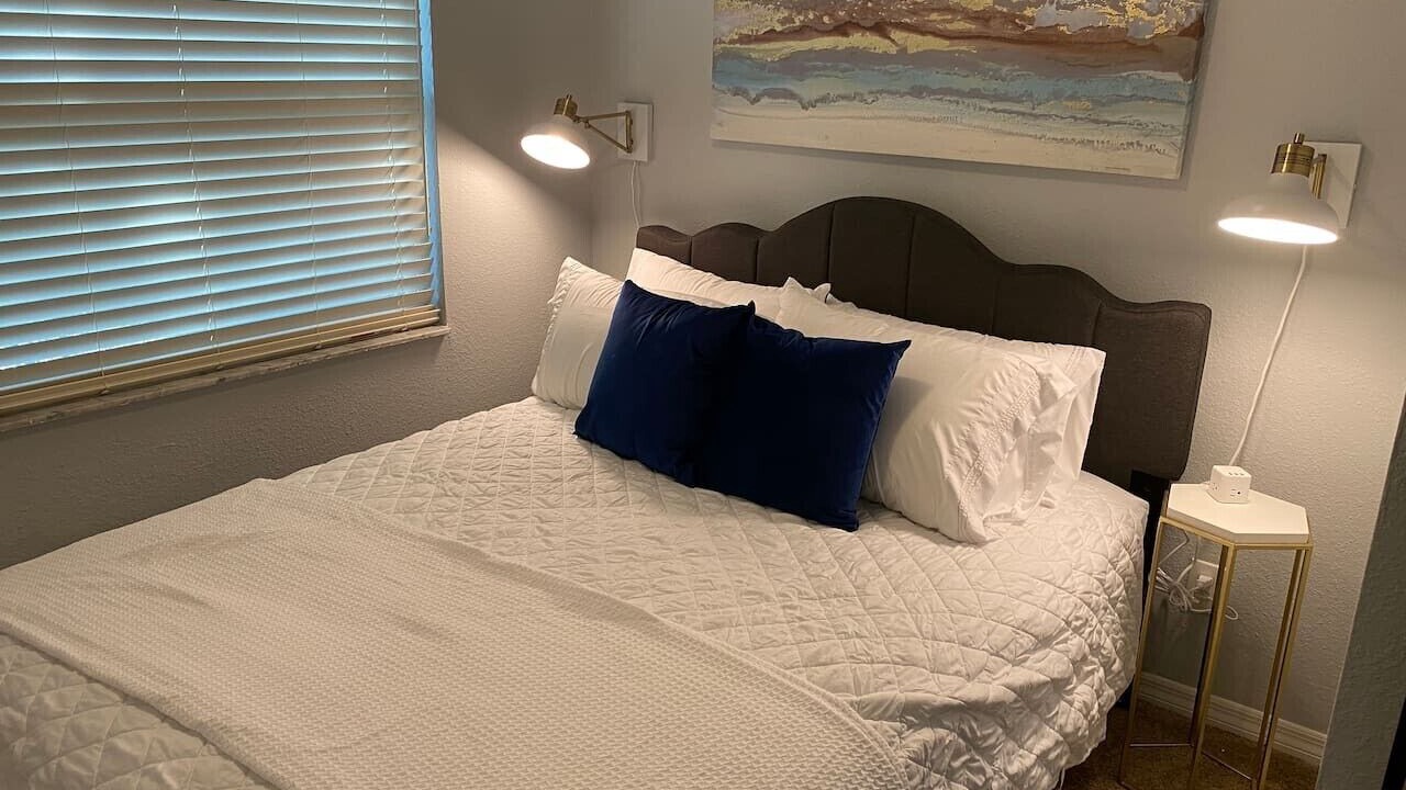 Photo of Bedroom in Riverside Heights