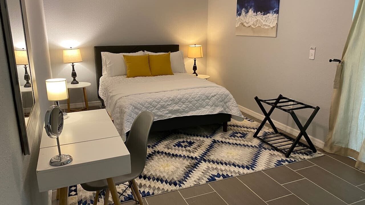 Photo of Bedroom in Riverside Heights