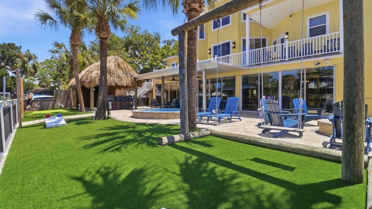 Photo of Patio Balcony in Dixie Shores