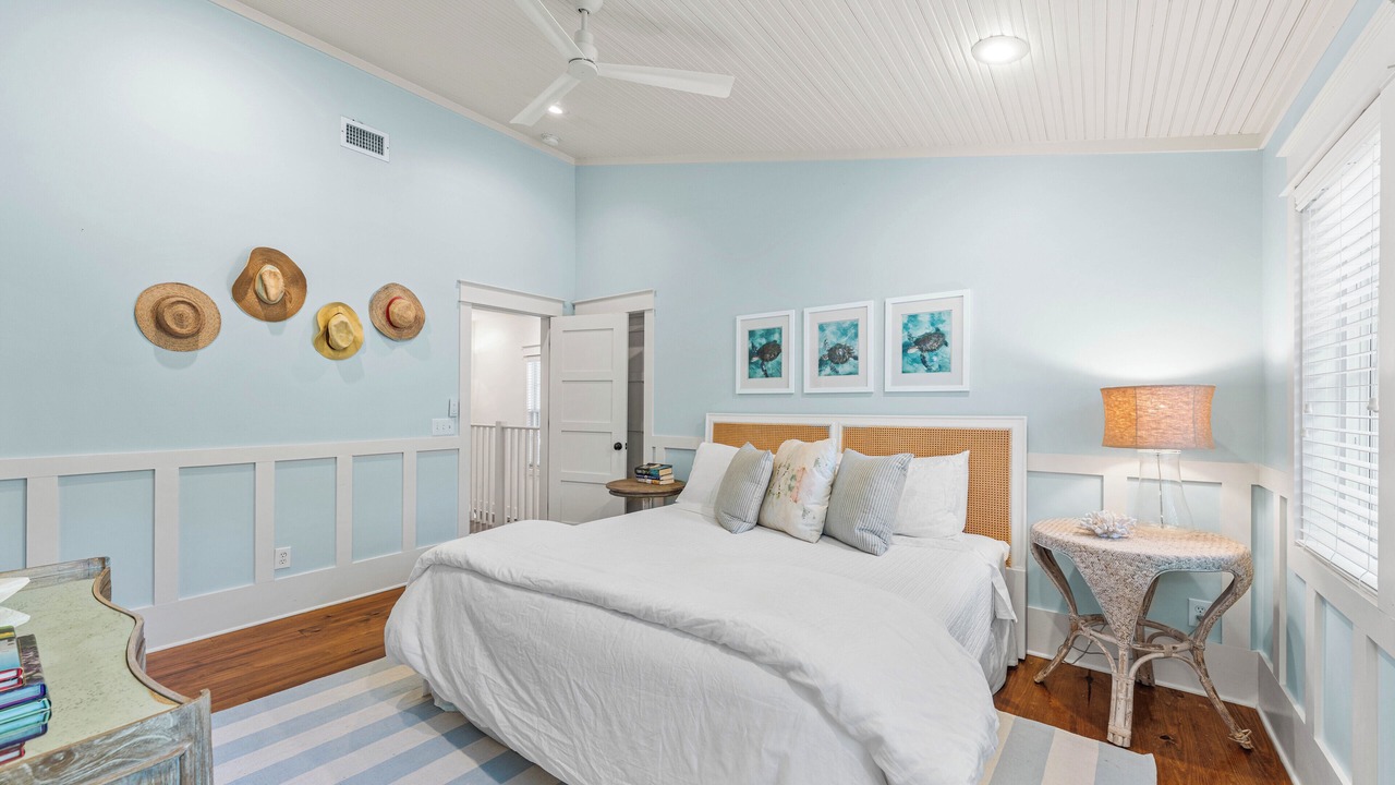 Photo of Bedroom in Forest District