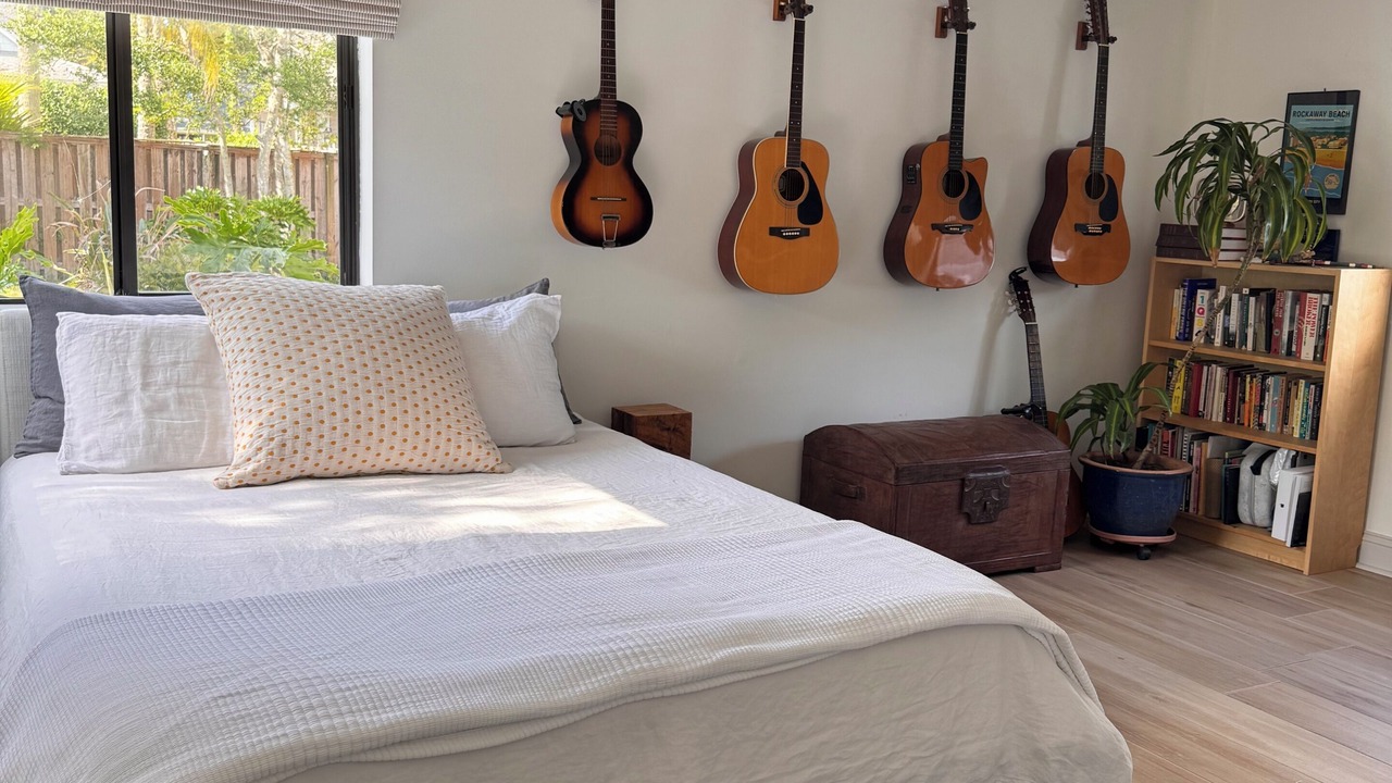 Photo of Bedroom in Atlantic Beach