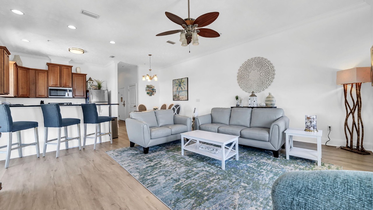 Photo of Livingroom in Bahama Beach
