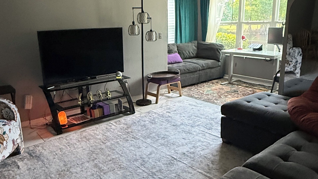 Photo of Livingroom in South Semoran