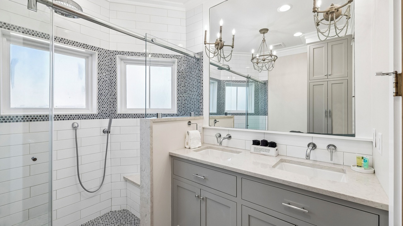 Photo of Bathroom in Seaside