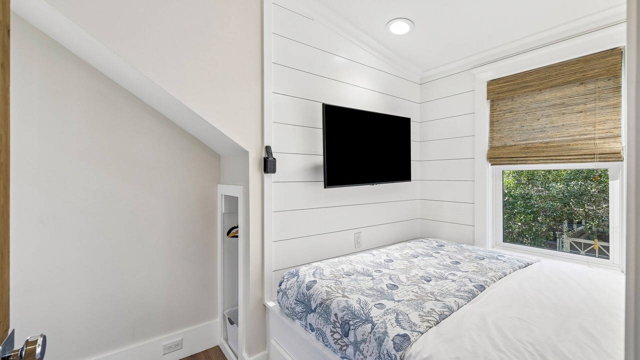 Photo of Bedroom in Seaside