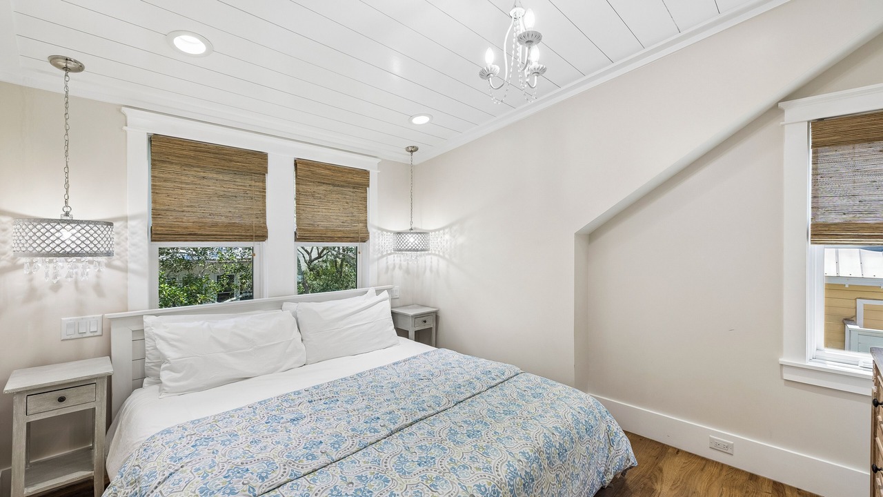 Photo of Bedroom in Seaside