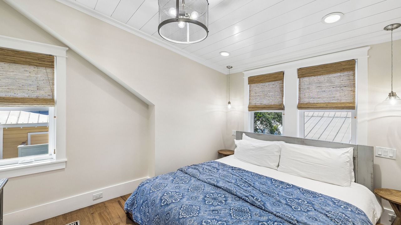 Photo of Bedroom in Seaside