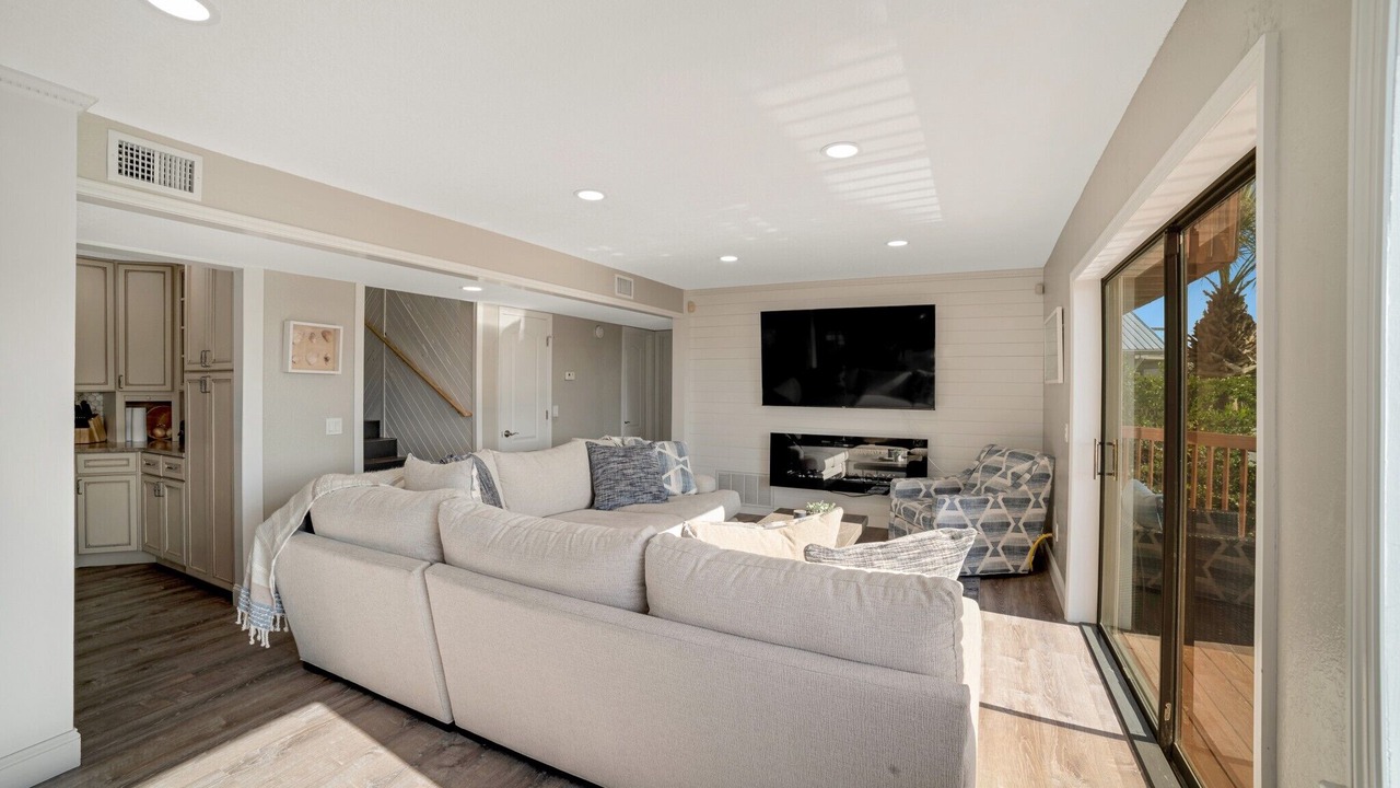 Photo of Livingroom in Woods N Waters