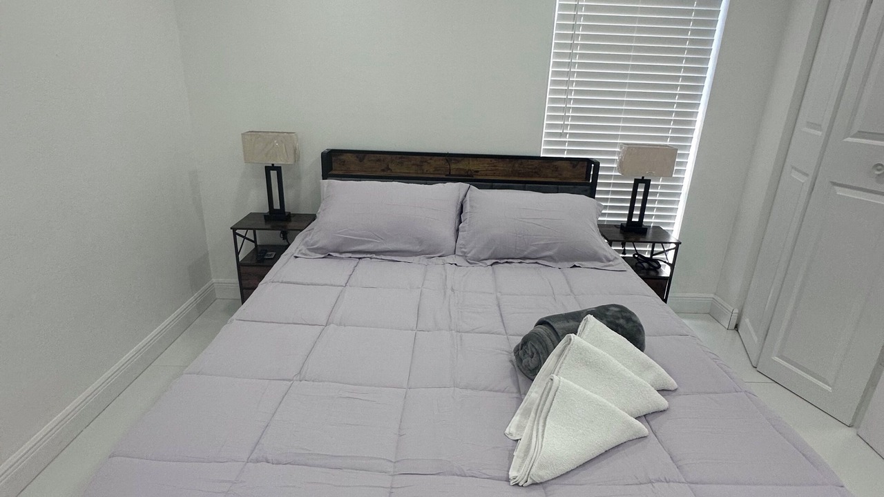 Photo of Bedroom in Egypt Lake-Leto