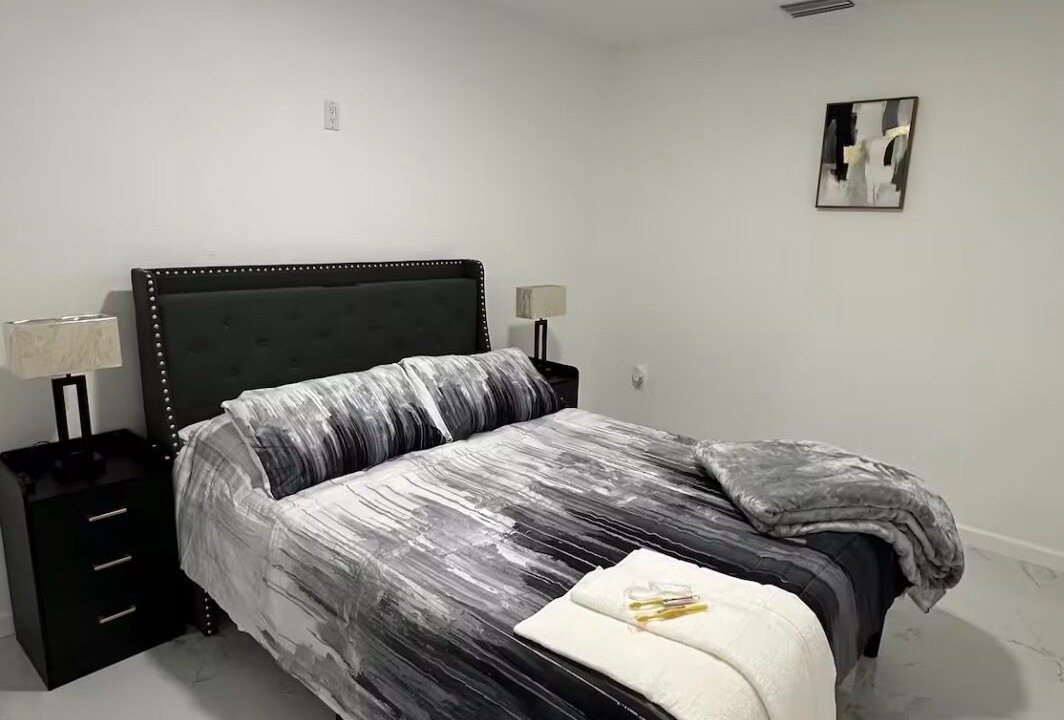 Photo of Bedroom in Bearss Plaza