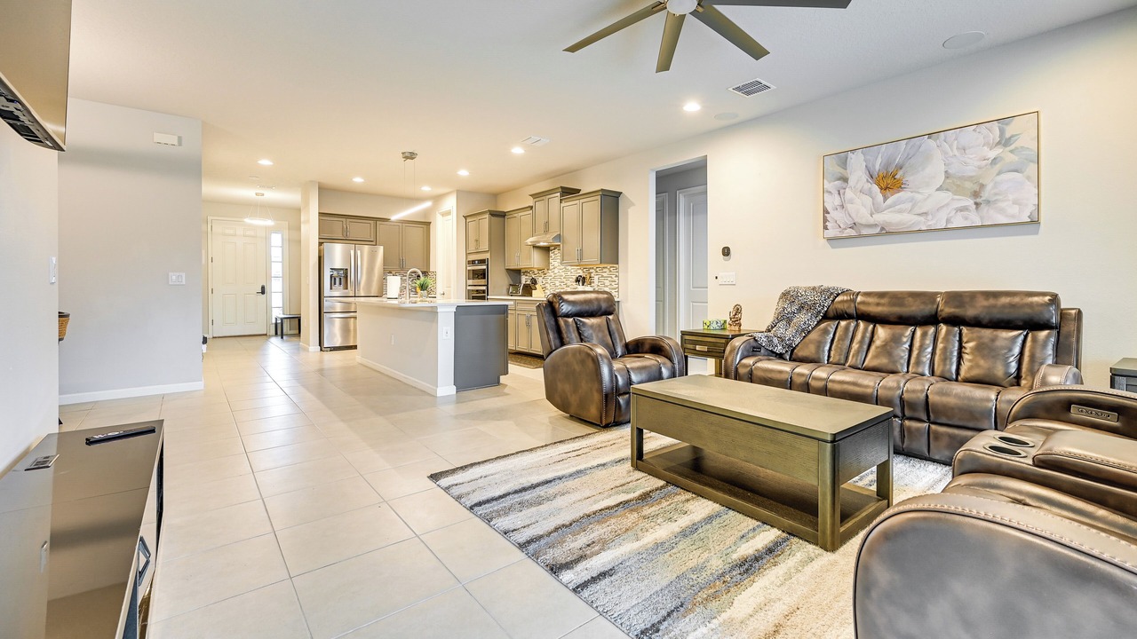 Photo of Livingroom in Valrico