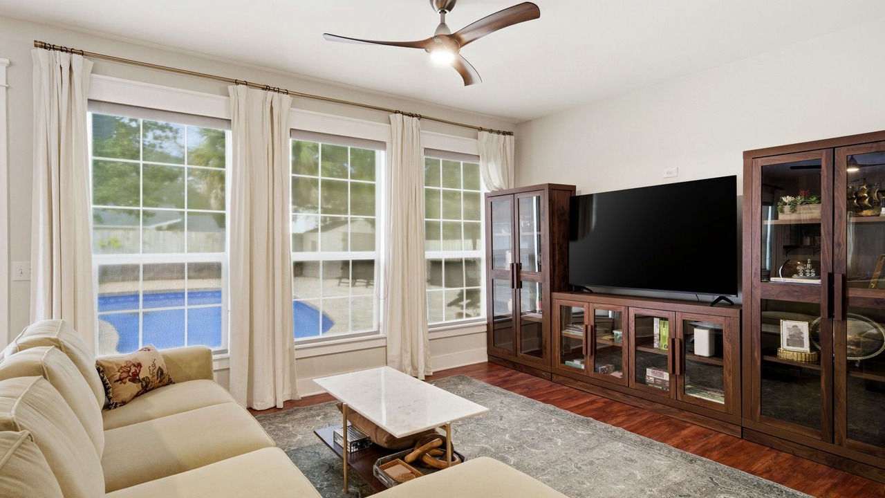 Photo of Livingroom in Fort Walton Beach