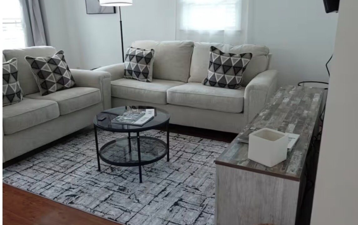 Photo of Livingroom in Warner Robins