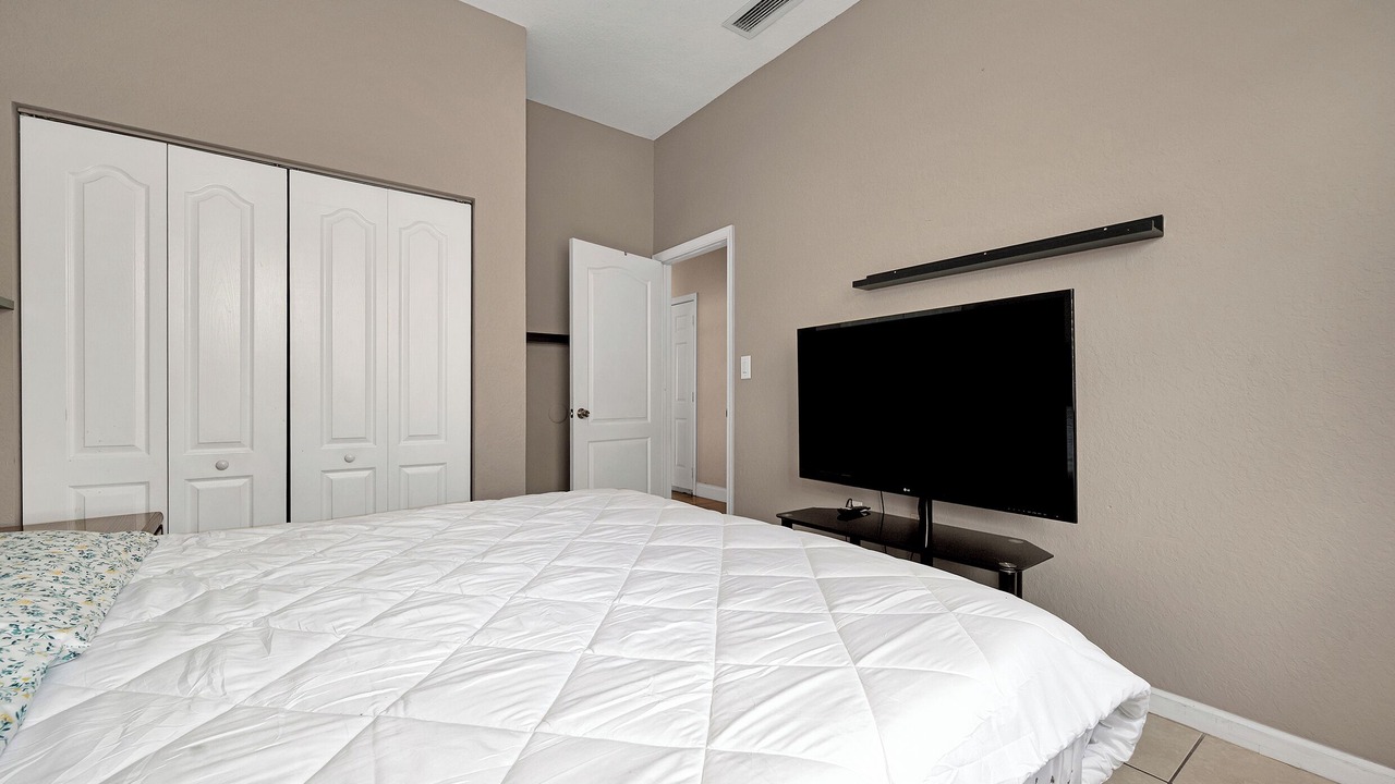Photo of Bedroom in Homestead