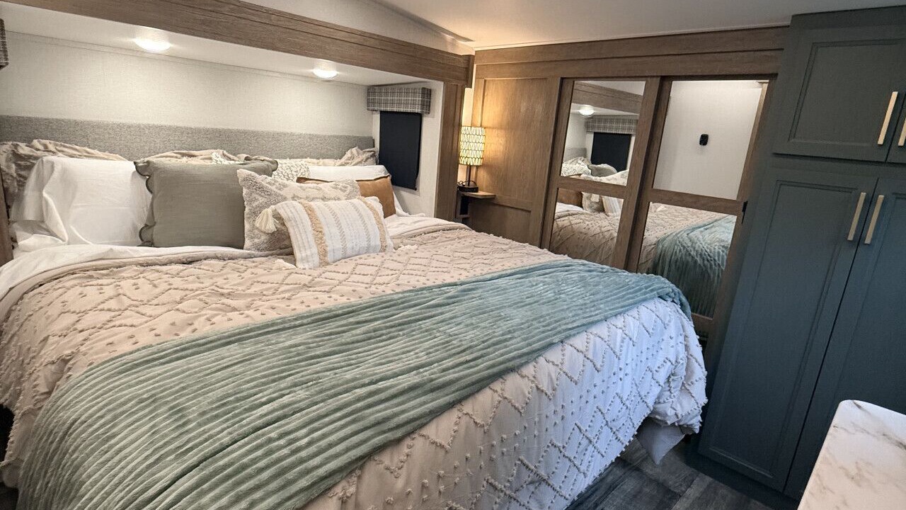 Photo of Bedroom in Orange Lake