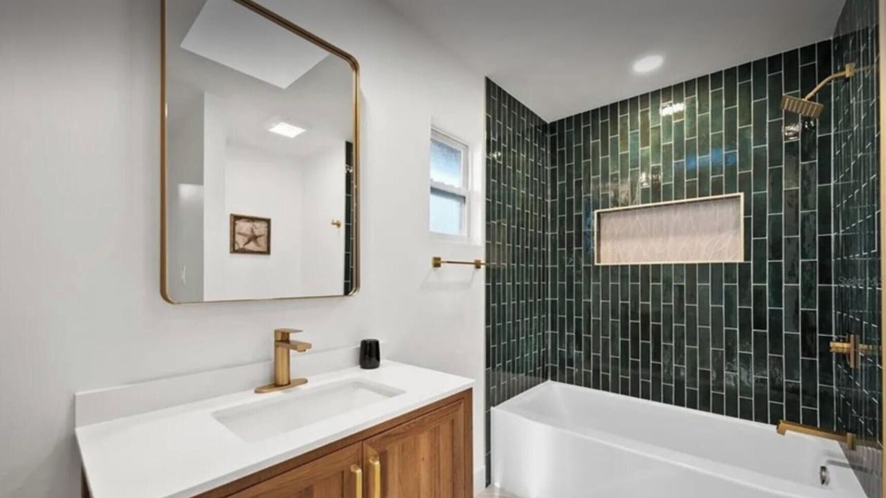 Photo of Bathroom in Warm Mineral Springs