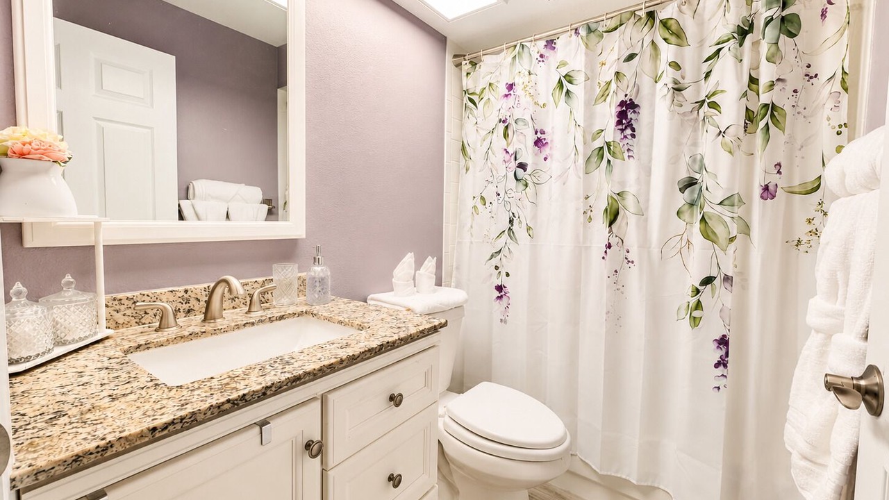 Photo of Bathroom in Lutz