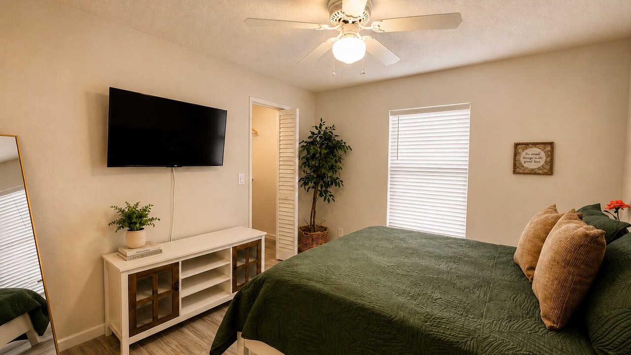 Photo of Bedroom in Lutz