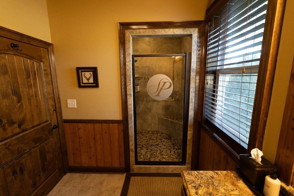 Photo of Bathroom in Attapulgus
