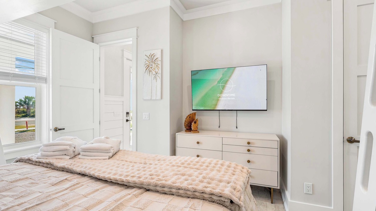 Photo of Bedroom in Laguna Beach