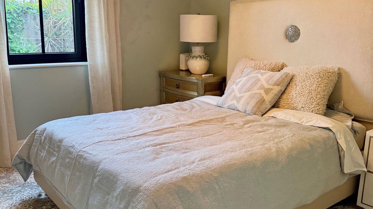 Photo of Bedroom in Indian Beach Sapphire Shores