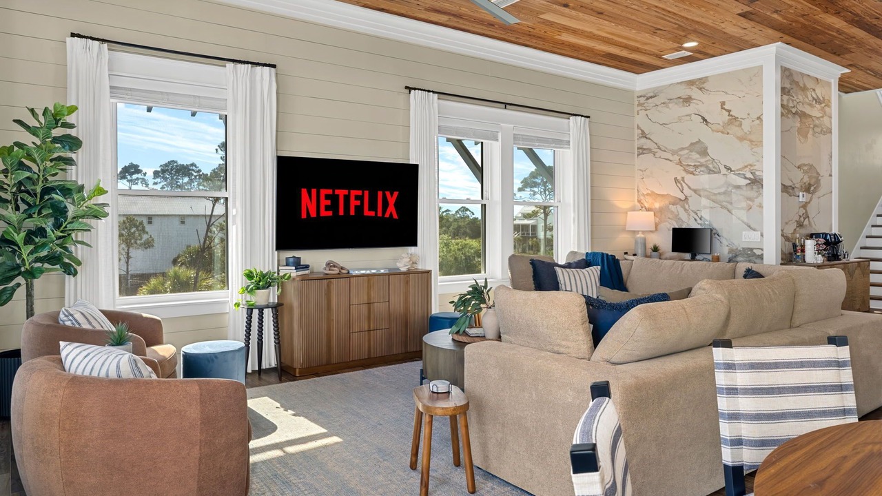 Photo of Livingroom in Indian Pass