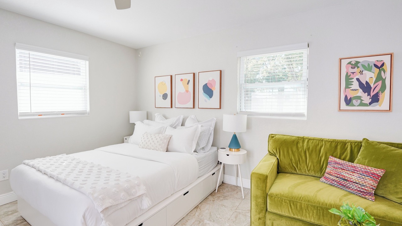 Photo of Bedroom in Lake Magdalene
