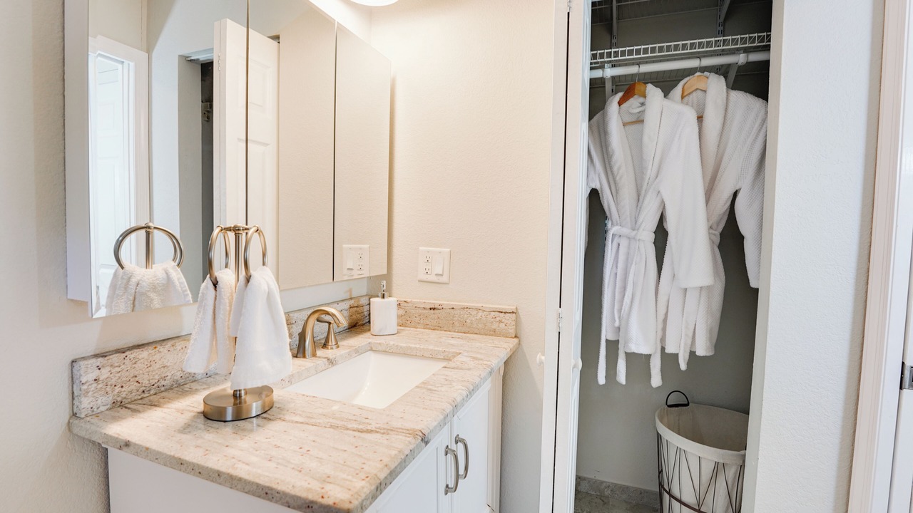 Photo of Bathroom in Lake Magdalene