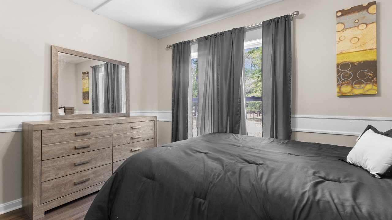 Photo of Bedroom in Fort White