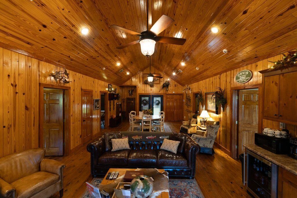 Photo of Livingroom in Fowlstown