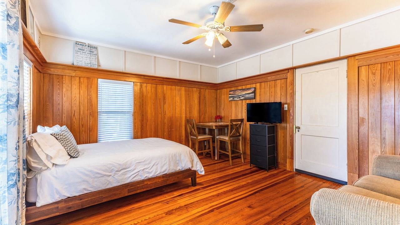 Photo of Bedroom in Fort Myers River District