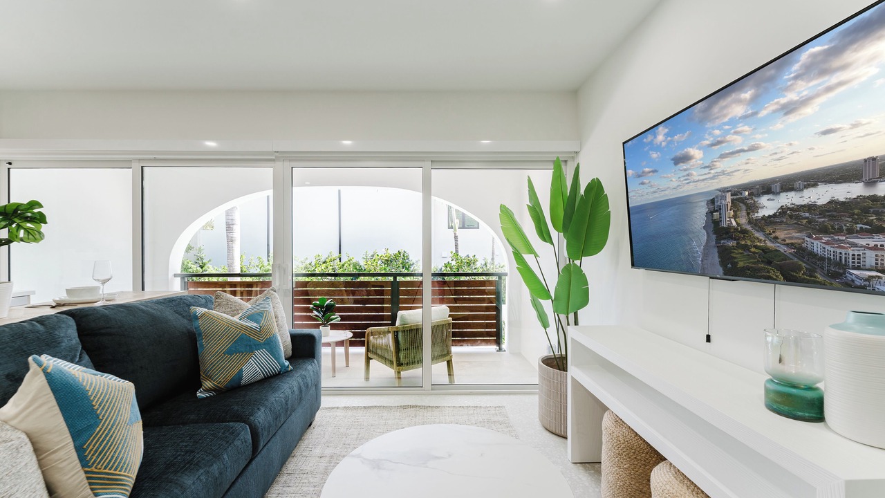 Photo of Livingroom in Boca Raton