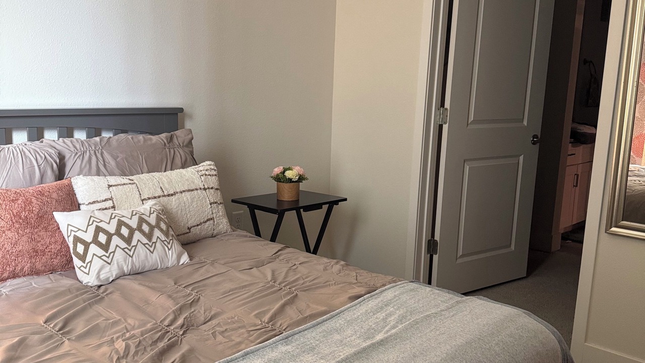 Photo of Bedroom in Northwest Orlando