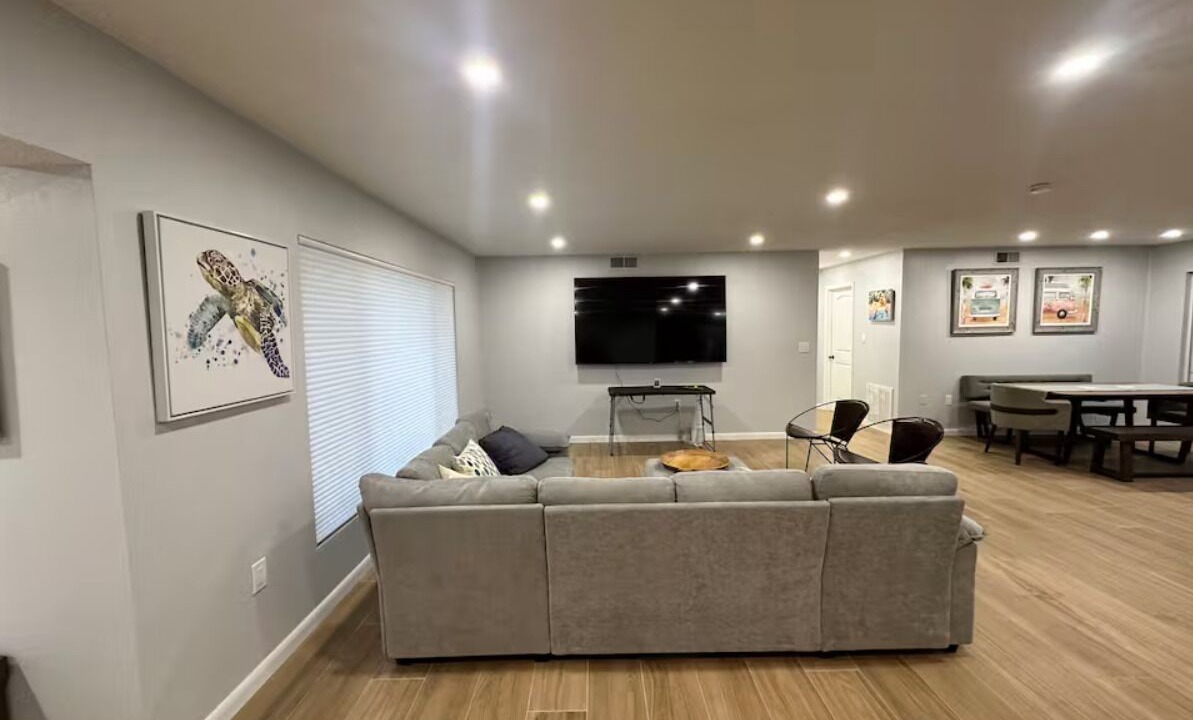 Photo of Livingroom in Cocoa Isles