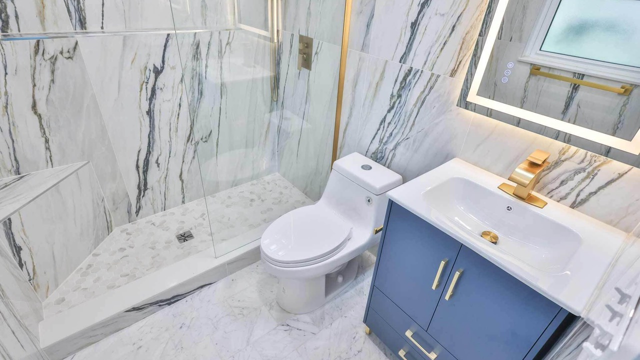 Photo of Bathroom in Scenic Heights