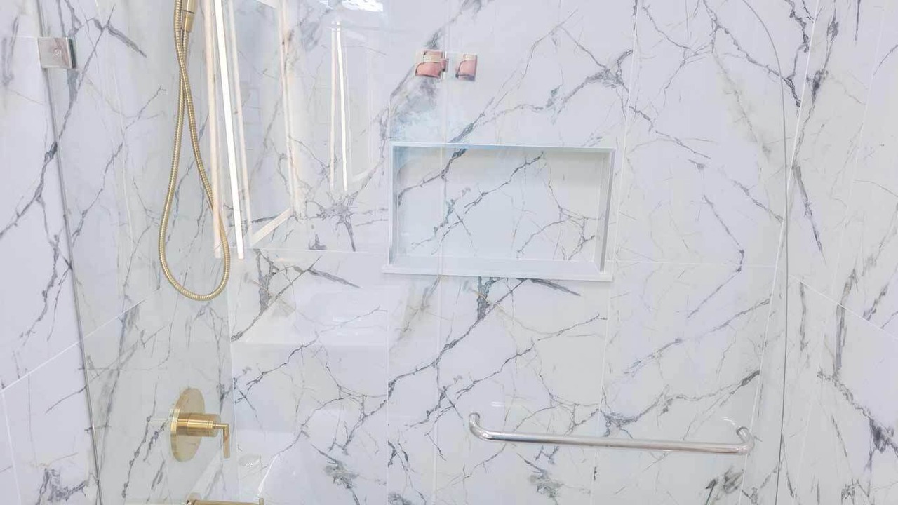 Photo of Bathroom in Scenic Heights