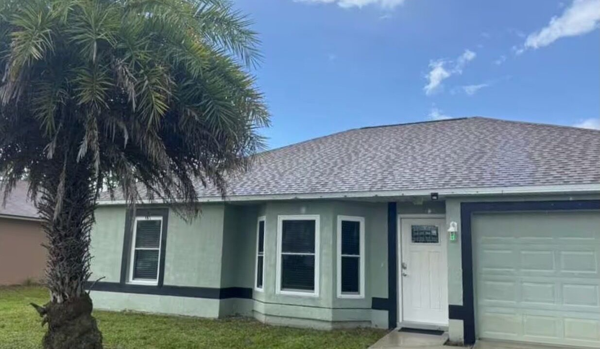 Photo of Outdoor in Palm Bay