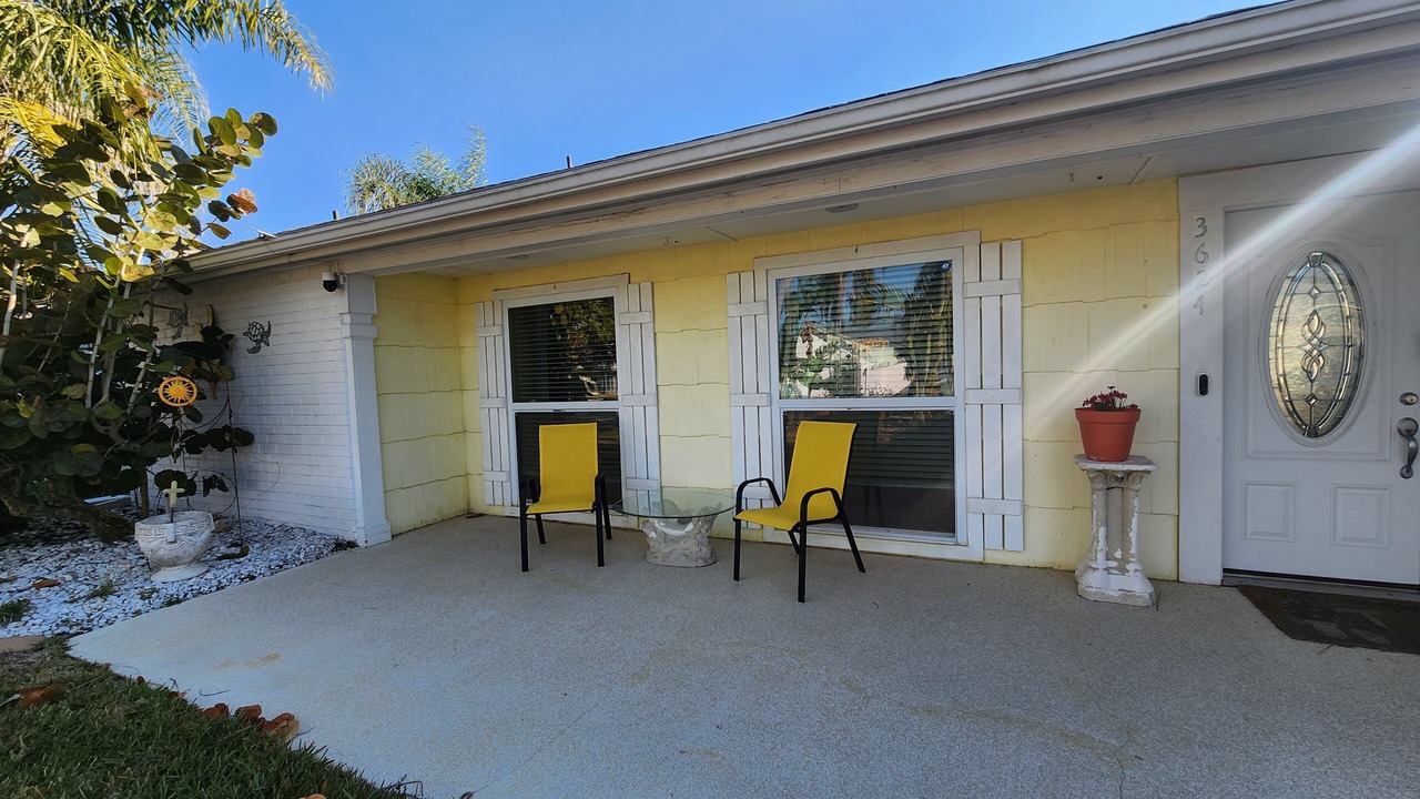 Photo of Patio Balcony in Holiday