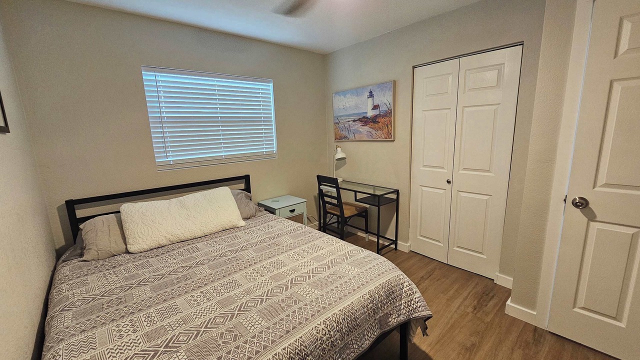 Photo of Bedroom in Port Tampa City