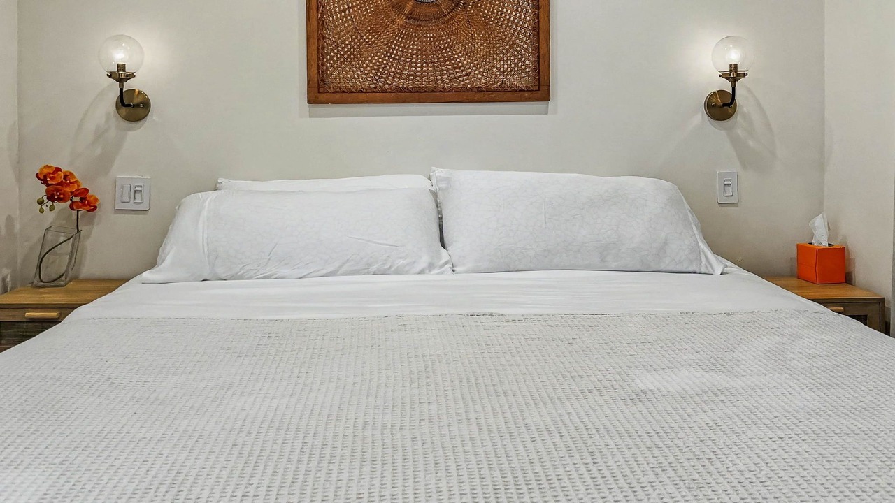 Photo of Bedroom in Northeast Coconut Grove