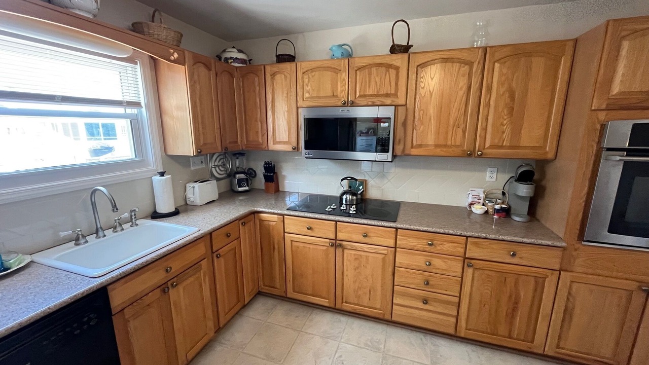 Photo of Kitchen in A-Zone