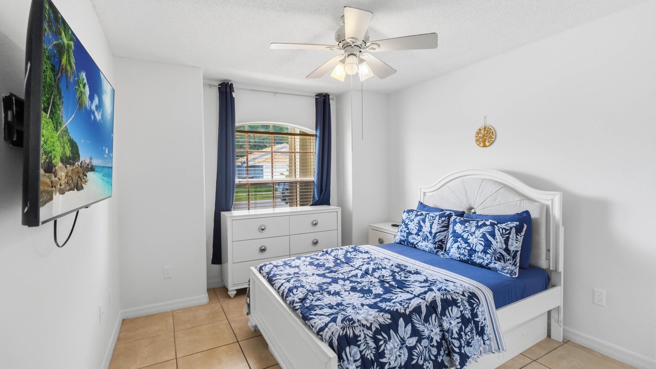 Photo of Bedroom in Lakeside Estates